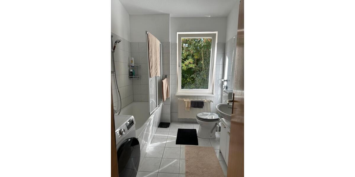 Dachgeschoßwohnung Rostock - 2 Zimmer, 50 m&sup2;, 1.100&euro; | Angebot:26002467