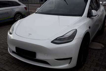 Tesla Model Y 70.423 km 37.790 € Mönchhagen 18182