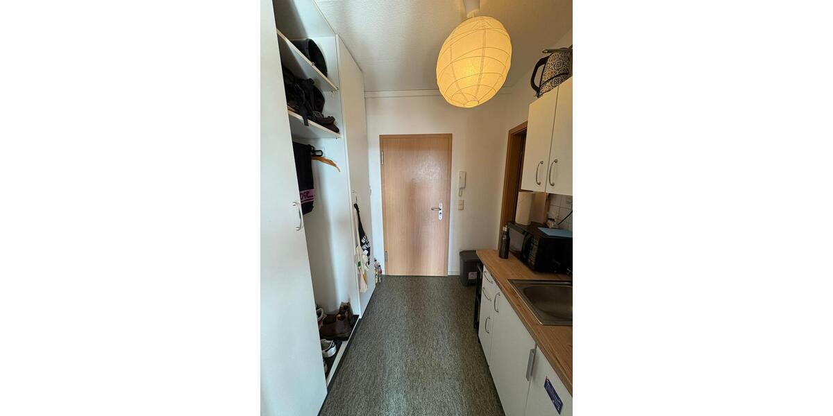 Etagenwohnung Rostock Hansaviertel - 1 Zimmer, 34 m&sup2;, 375&euro; | Angebot:26326837