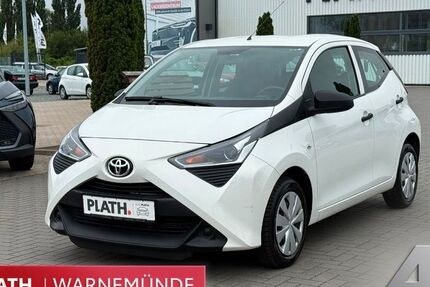Toyota Aygo (X) 10.037 km 10.990 &euro; Rostock-Warnemünde 18119