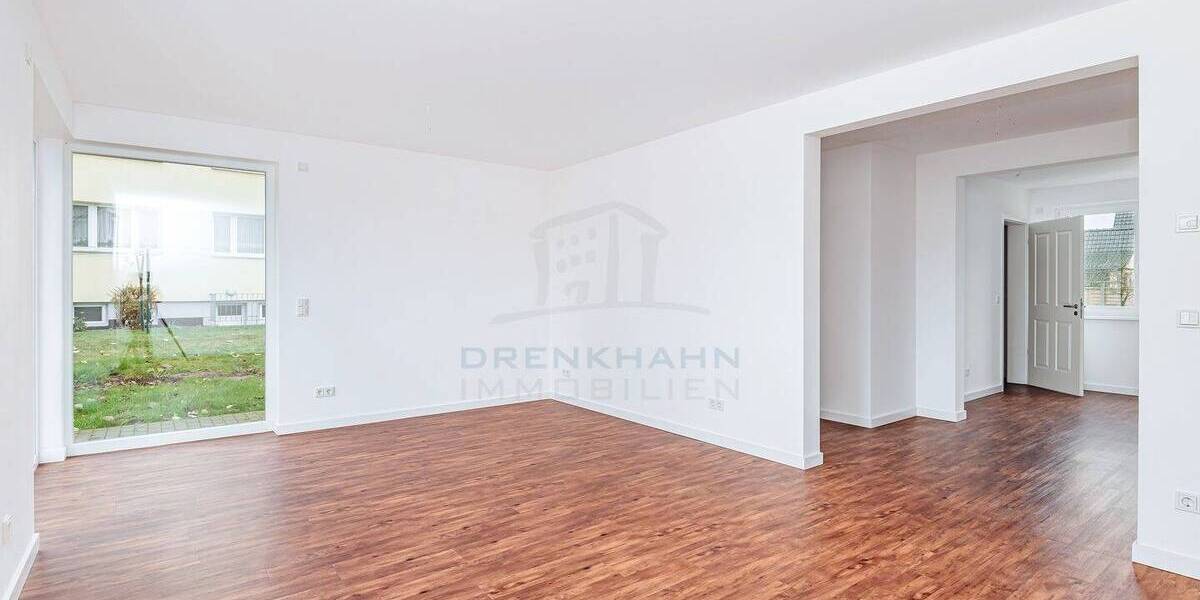 Moderne Doppelhaushälfte mit gehobener Ausstattung in Sanitz, mit Stellplatz - 15 km nach Rostock 4 zimmer