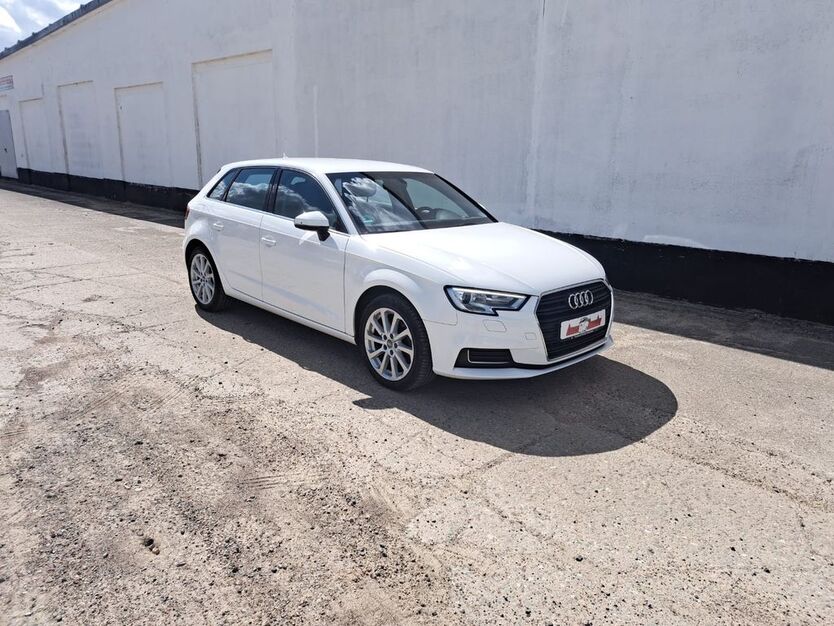Audi A3 52.957 km 17.999 € Broderstorf 18184