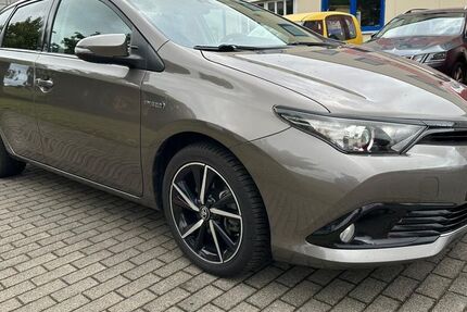 Toyota Auris 66.400 km 13.990 &euro; Stäbelow bei Rostock 18198