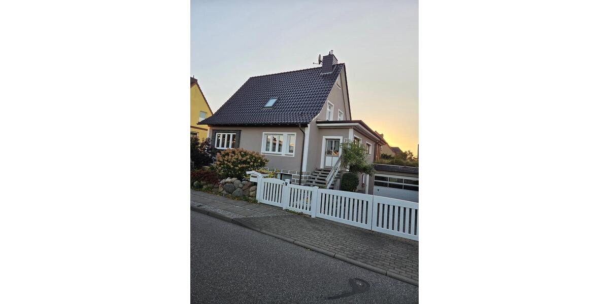 Einfamilienhaus Kühlungsborn - 5 Zimmer, 150 m&sup2;, 1.600&euro; | Angebot:23845113