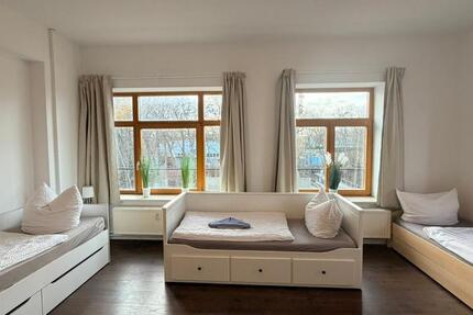 Ferienimmobilie Rostock Hansaviertel - 18&euro; | Angebot:24517106