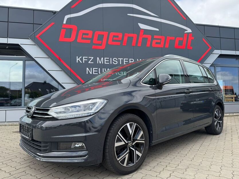VW Touran 77.123 km 29.990 € Mönchhagen 18182