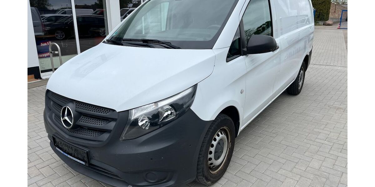 Mercedes-Benz Vito 112.713 km 15.990 &euro; Tessin 18195