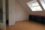 4 Zimmer DG- Wohnung mit EBK und Loggia
