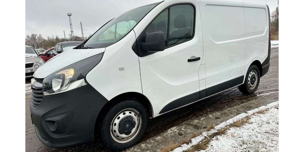 Opel Vivaro 124.298 km 8.500 &euro; Rostock 18147