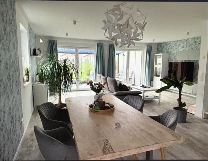 Reihenhaus Elmenhorst/Lichtenhagen Lichtenhagen - 5 Zimmer, 140 m&sup2;, 659.000&euro; | Angebot:26976484