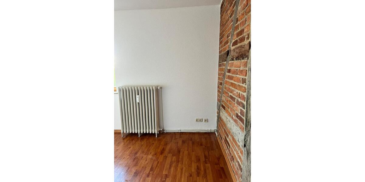 Erdgeschoßwohnung Bützow - 3 Zimmer, 110 m&sup2;, 990&euro; | Angebot:26176123