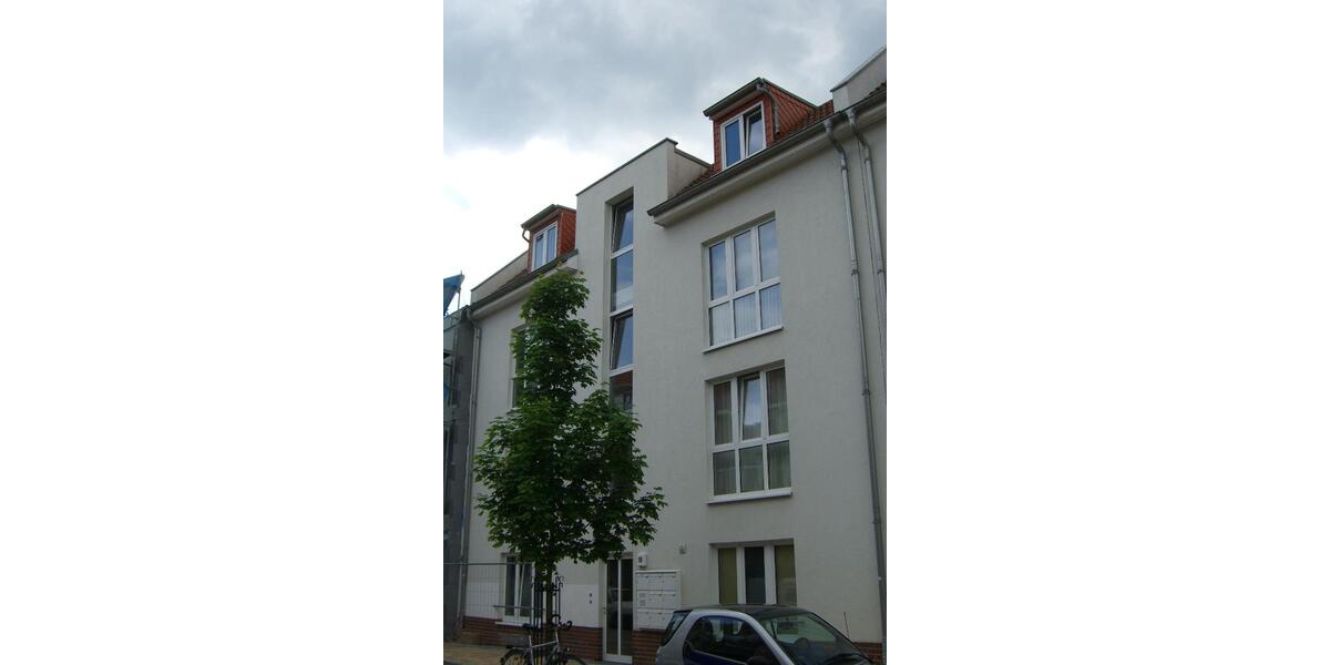 Dachgeschoßwohnung Rostock Hansaviertel - 2 Zimmer, 60 m&sup2;, 632&euro; | Angebot:25181627
