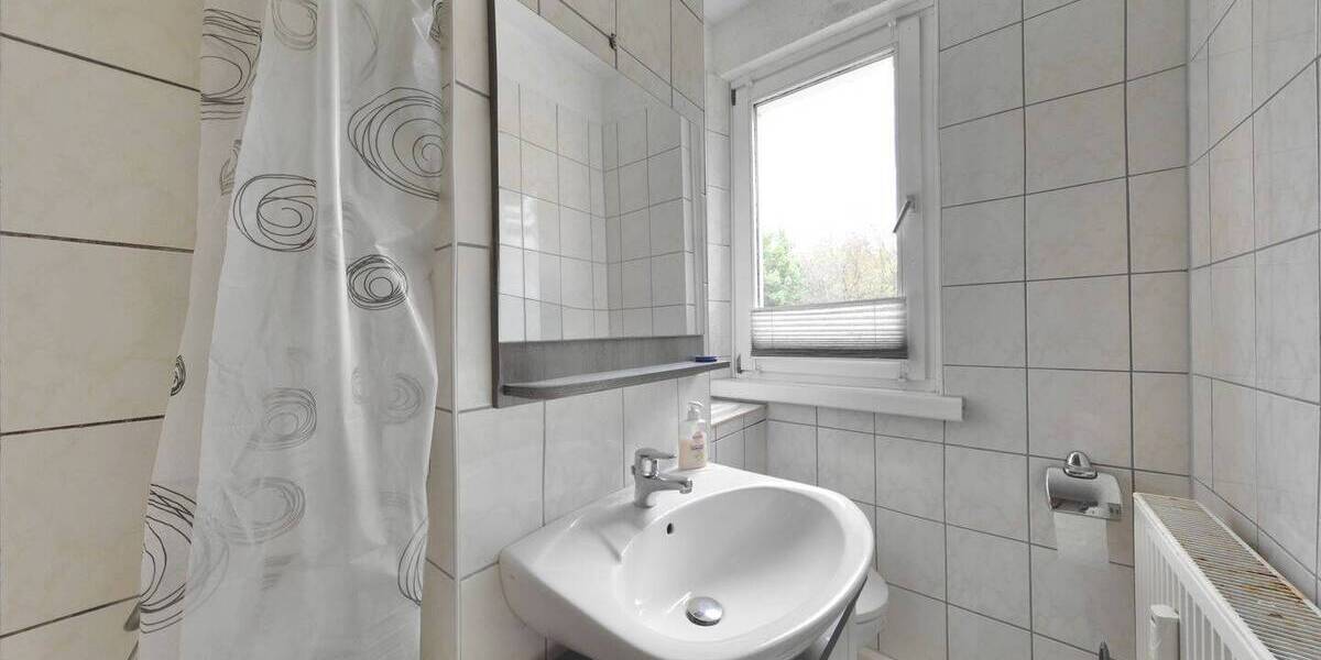 Etagenwohnung Rostock Südstadt - 3 Zimmer, 60 m&sup2;, 185.000&euro; | Angebot:26570412
