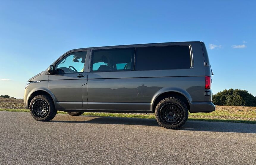 VW T6 andere 102.000 km 51.000 € Kühlungsborn 18225