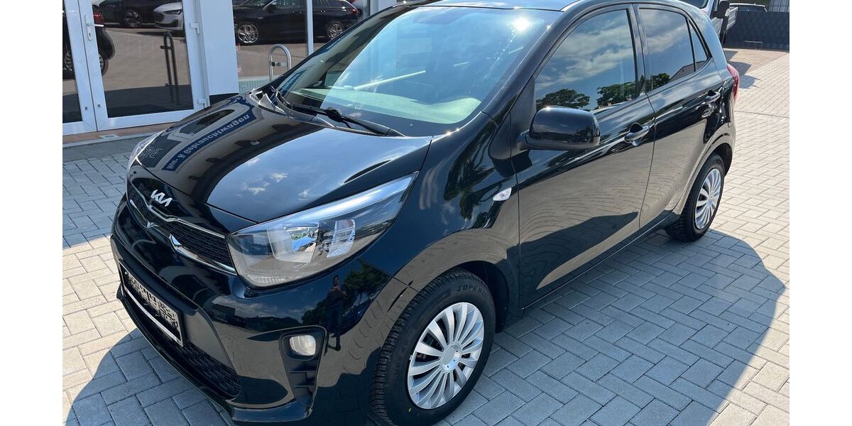 Kia Picanto 14.847 km 13.990 &euro; Tessin 18195