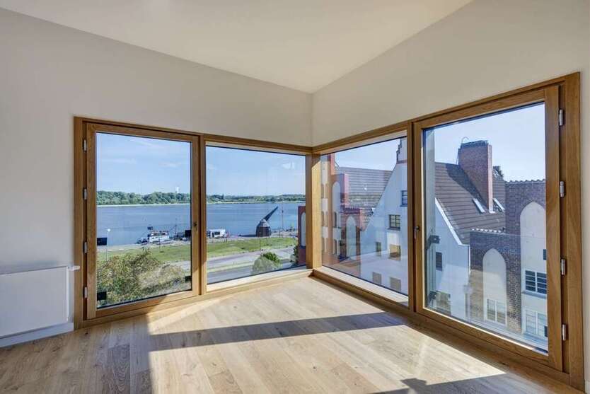 Wohnung zum Kaufen in Rostock 1.280.000 € 197.6 m²