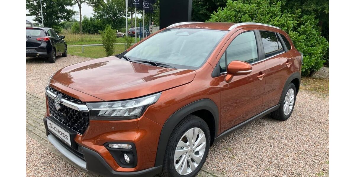 Suzuki (SX4) S-Cross 5.071 km 23.990 &euro; Rostock-Roggentin 18184