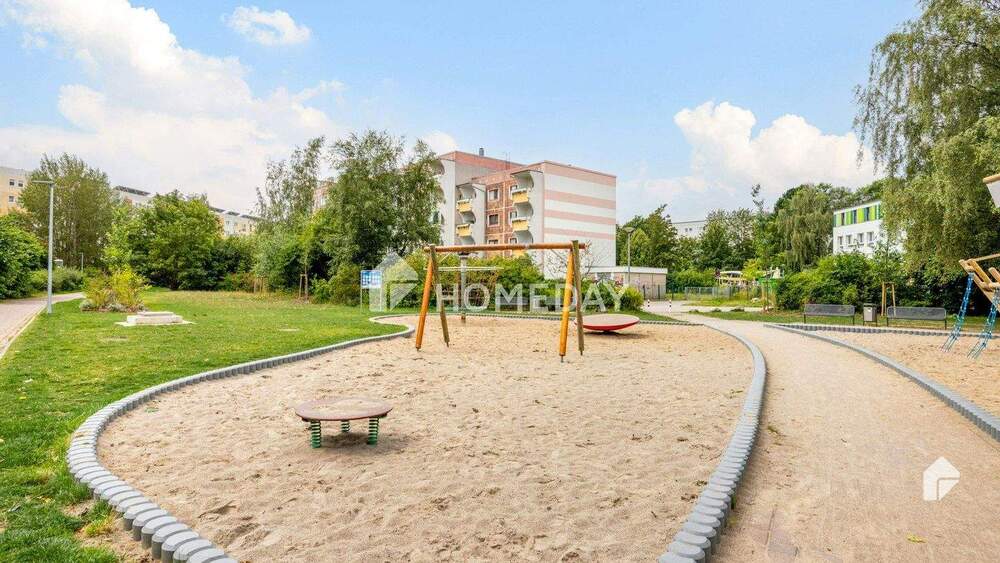 Etagenwohnung Rostock Dierkow-Neu - 3 Zimmer, 62 m&sup2;, 139.500&euro; | Angebot:25699181