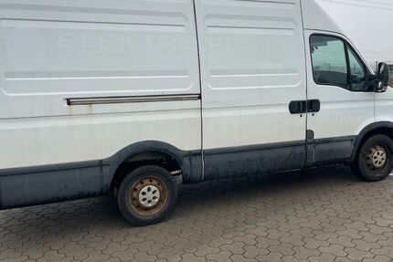 IVECO Andere 210.166 km 4.500 € Broderstorf 18184