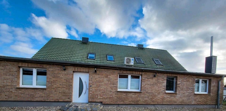 Einfamilienhaus Bützow - 7 Zimmer, 235 m&sup2;, 349.000&euro; | Angebot:26516032