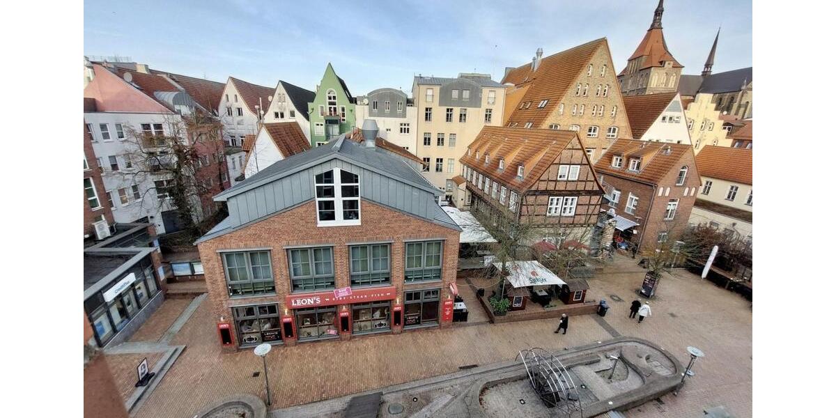 Etagenwohnung Rostock - 5 Zimmer, 157 m&sup2;, 1.700&euro; | Angebot:25959305