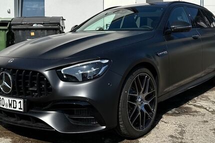 Mercedes E 63 AMG
