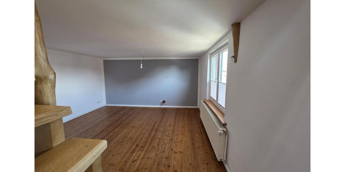 Etagenwohnung Bützow - 2 Zimmer, 70 m&sup2;, 680&euro; | Angebot:25281126