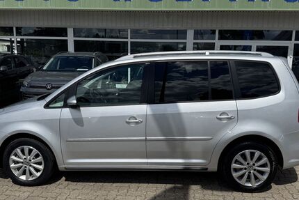 VW Touran 171.300 km 10.990 &euro; Vilz 18195