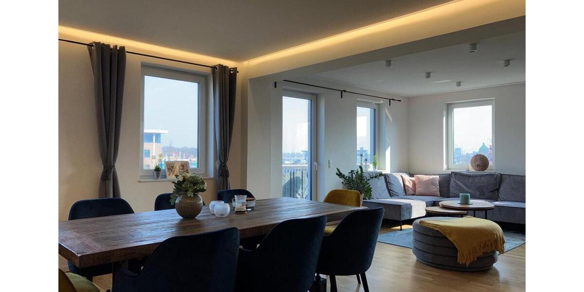 Etagenwohnung Rostock Hansaviertel - 4 Zimmer, 154 m&sup2;, 2.000&euro; | Angebot:23620104