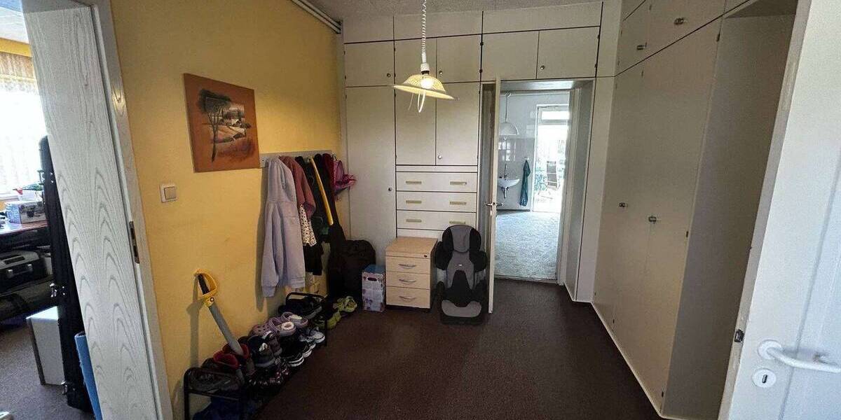 Mehrfamilienhaus, Wohnhaus Marlow Gresenhorst - 1 Zimmer, 300 m&sup2;, 235.000&euro; | Angebot:26499928