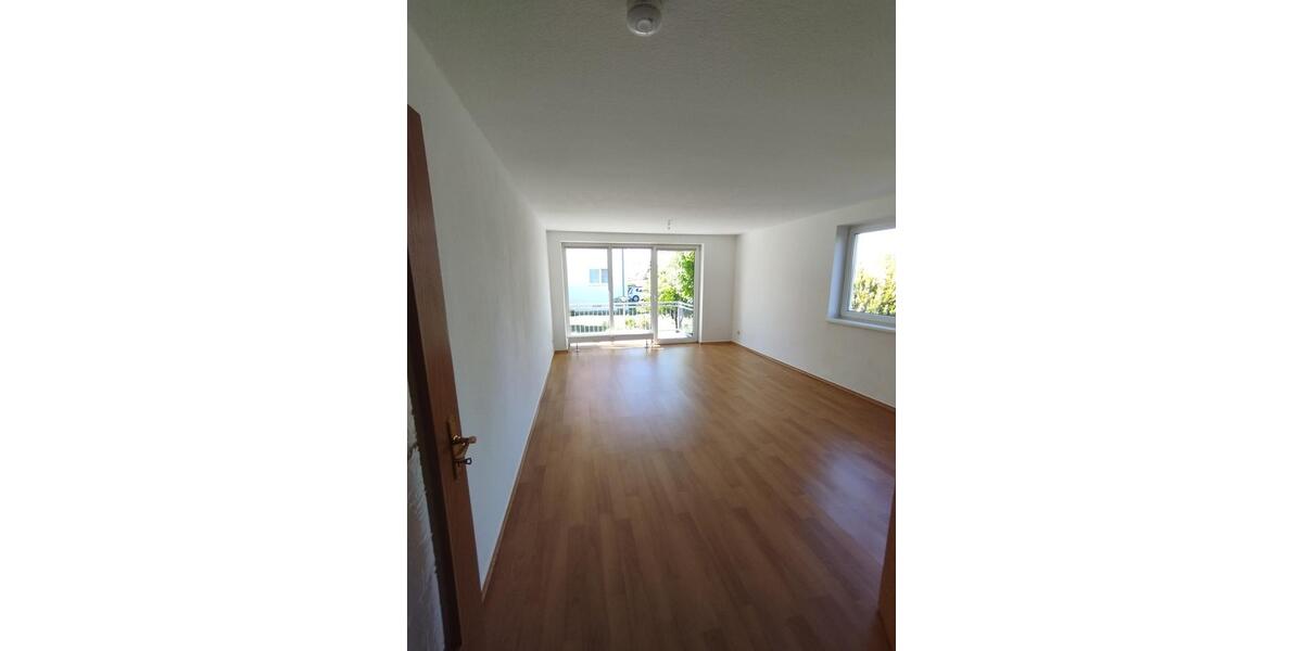 Etagenwohnung Elmenhorst/Lichtenhagen Lichtenhagen - 2 Zimmer, 63 m&sup2;, 700&euro; | Angebot:26587986