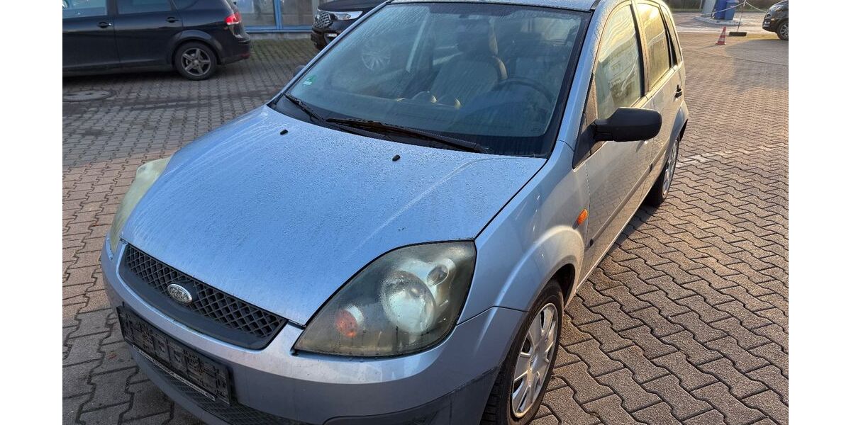 Ford Fiesta 226.924 km 950 &euro; Rostock 18059