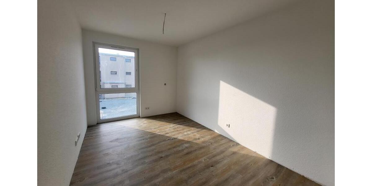 Etagenwohnung Tessin - 3 Zimmer, 80 m&sup2;, 989&euro; | Angebot:24932027