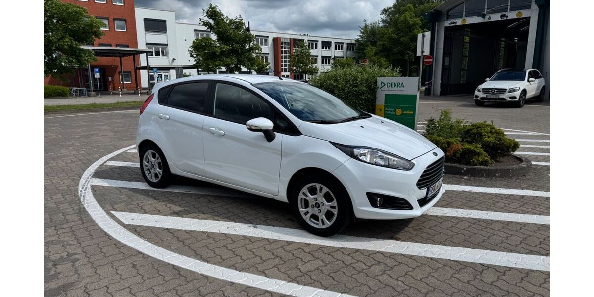 Ford Fiesta 100.350 km 4.985 &euro; Rostock 18059