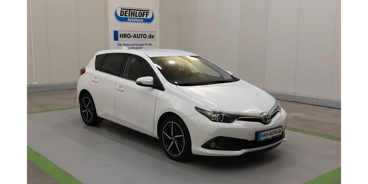 Toyota Auris 130.300 km 12.500 &euro; Rostock 18106