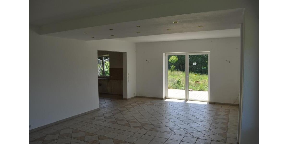 Einfamilienhaus Broderstorf - 10 Zimmer, 255 m&sup2;, 575.000&euro; | Angebot:27194907