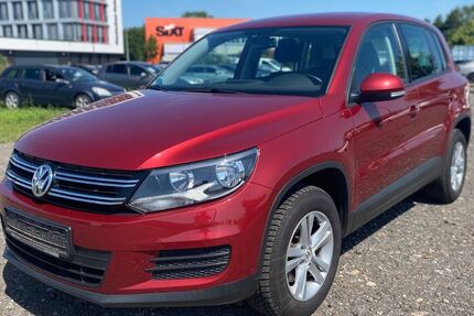 VW Tiguan 223.402 km 5.550 &euro; Rostock 18107
