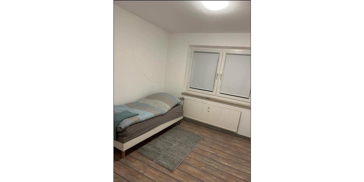 Etagenwohnung Rostock Gehlsdorf - 3 Zimmer, 60 m&sup2;, 25&euro; | Angebot:24703526
