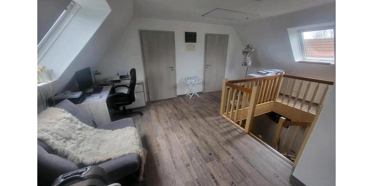 Einfamilienhaus Bützow - 7 Zimmer, 220 m&sup2;, 385.000&euro; | Angebot:26170971