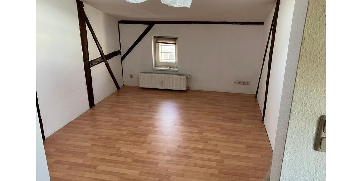 Dachgeschosswohnung - derzeit schon reserviert 2 zimmer