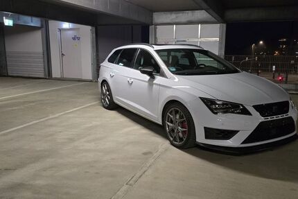 Seat Leon 154.000 km 15.999 &euro; Rostock 18059