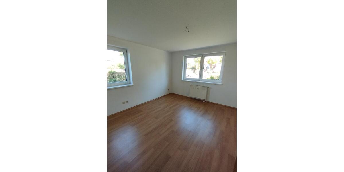 Etagenwohnung Elmenhorst/Lichtenhagen Lichtenhagen - 2 Zimmer, 63 m&sup2;, 700&euro; | Angebot:26587986