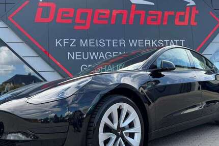 Tesla Model 3 79.845 km 27.290 &euro; Mönchhagen 18182