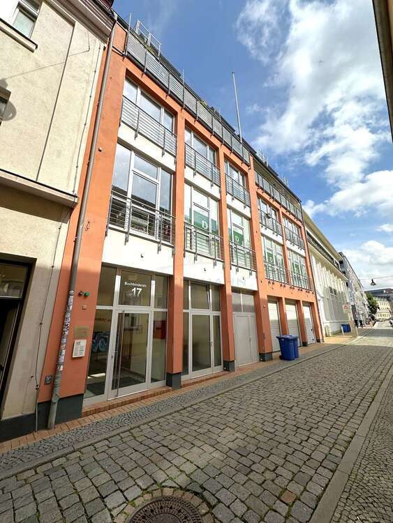 Wohnung zum Mieten in Rostock 1.135 € 99.92 m²