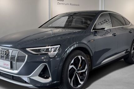 Audi e-tron 42.146 km 46.690 € Rostock 18059