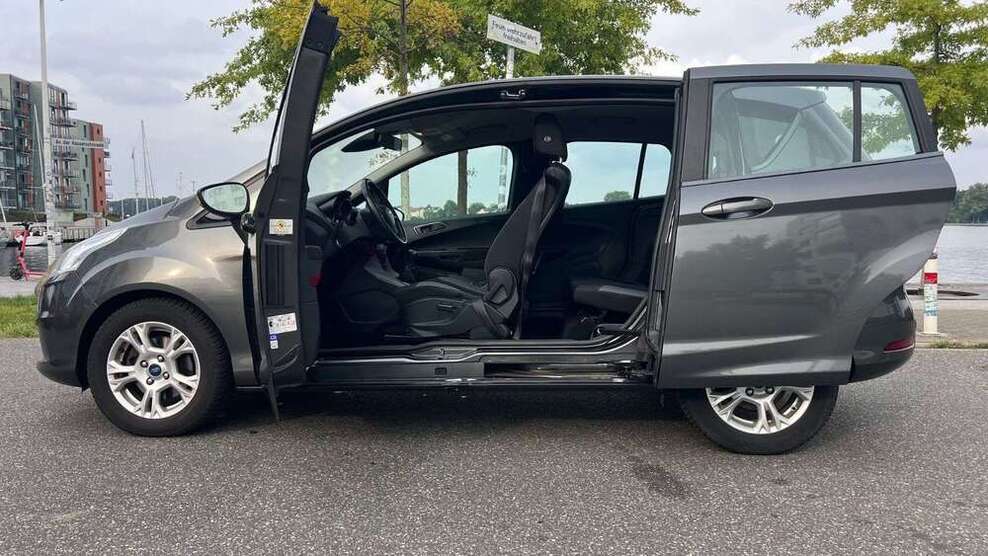 Ford B-Max 56.144 km 8.889 € Rostock 18069