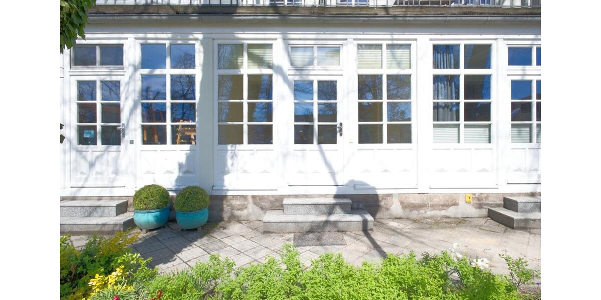 Hochparterre Rostock - 1 Zimmer, 30 m&sup2;, 950&euro; | Angebot:26313289