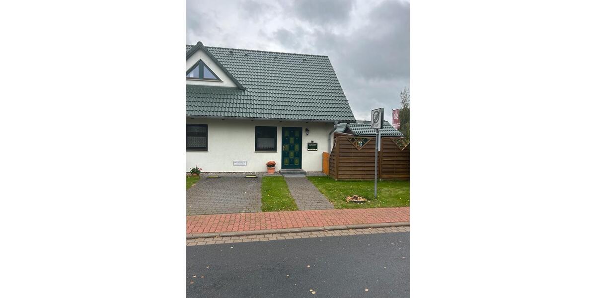 Doppelhaushälfte Dierhagen - 2 Zimmer, 90 m&sup2;, 1.590&euro; | Angebot:27626789