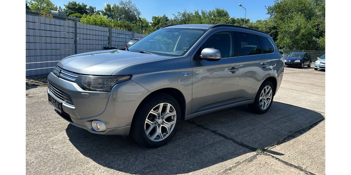 Mitsubishi Outlander 173.000 km 8.799 &euro; Rostock 18106