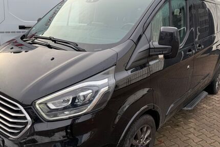 Ford Tourneo Custom 168.615 km 30.490 € Rostock 18059
